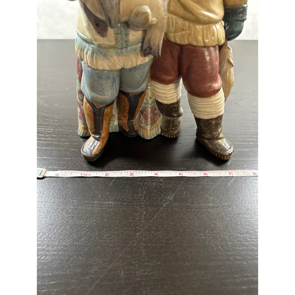 Lladro Eskimo Boy and Girl with Seal and Fish Figurine 2227 Spain Matte Gres - Picture 8 of 8